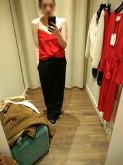 Les Parisiennes de Mamansnet: Blue Stockings are Back in Fashion