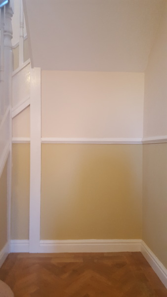 Urgent -  Under stairs cupboard decoration advice (photo incl)