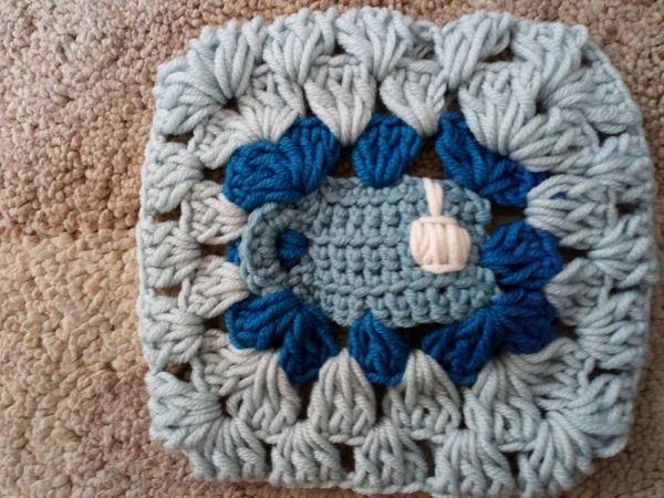 Woolly Hugs. A Blanket for SanJunipero and her son, in memory of her wife and his mum. Join us to make something very beautiful for them.  All help warmly received.