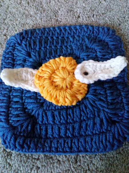 Woolly Hugs. A Blanket for SanJunipero and her son, in memory of her wife and his mum. Join us to make something very beautiful for them.  All help warmly received.