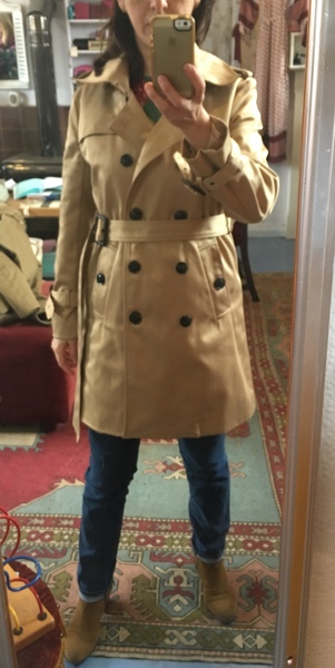 Les Parisiennes de Mamansnet: Blue Stockings are Back in Fashion