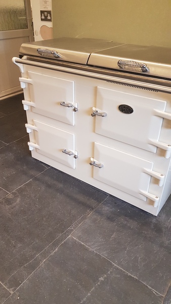 Lights over a cooker when there is no extractor hood?