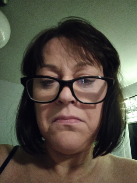 Feeling crappy after don a selfie and yes I'll be brave, why does everyone else's look great?
