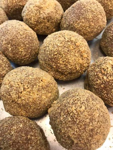 Which is the tastiest Protestant traybake?