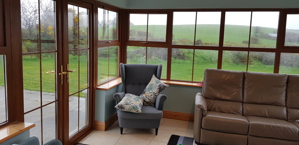 What type of blinds for this sunroom?