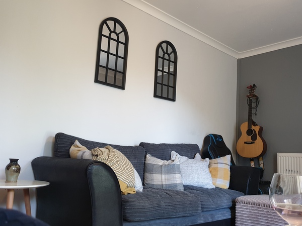 A true light grey emulsion