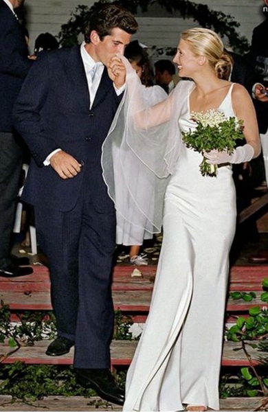 Royal style & gossip: Megs goes mad in Morocco, Kate keeps cool in Kensington