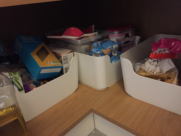 How do you organise stuff so your house is tidy?