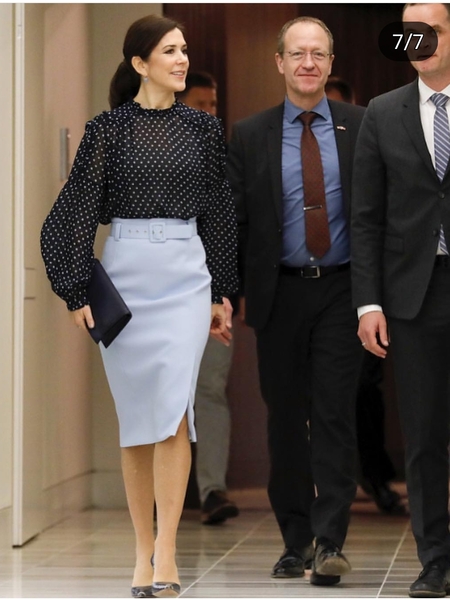 Royal style & gossip: while Meghan's away, will Kate play?