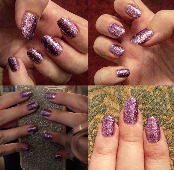 What colours do you have on your nails?