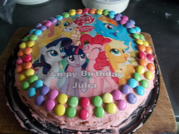 How to make pink buttercream not coral!