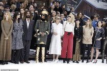 Celebrity Style & Gossip