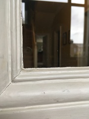 How to hide overhang through window