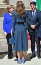 Royal style & gossip: don't be fooled by the rocks that they've got, they're still Katie/Leti/Maxi from the block