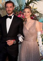Royal style & gossip: don't be fooled by the rocks that they've got, they're still Katie/Leti/Maxi from the block