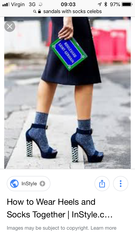 Les Parisiennes des Mamansnet: See life in pink, but do not wear it!