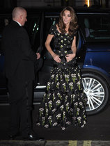 Royal style & gossip: while Meghan's away, will Kate play?