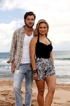 The Bayside Diner: Home and Away fans gather here!