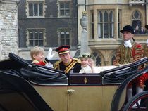Royal style & gossip: while Meghan's away, will Kate play?