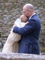 Royal style & gossip: while Meghan's away, will Kate play?