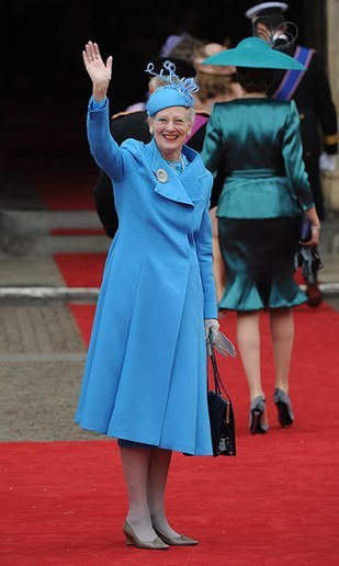 Royal style & gossip: now where's that baby??
