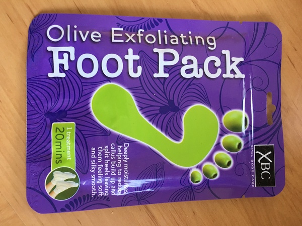 Anyone else footnoting  now it's nearly sandal time?