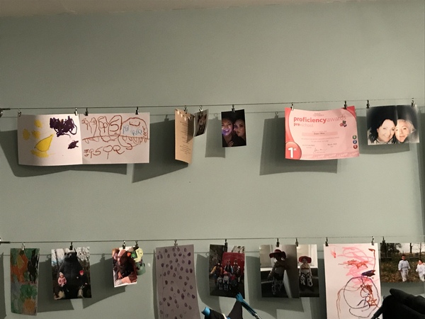 How to display DCs art and certs