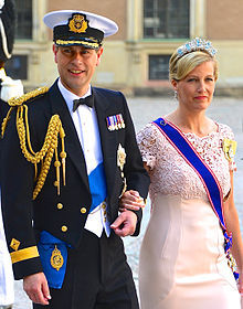 Royal style & gossip: now where's that baby??