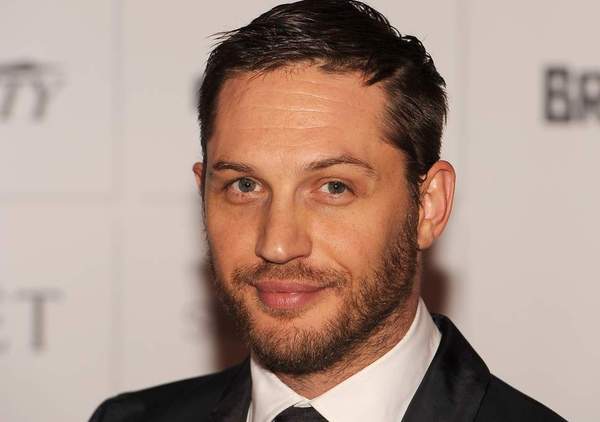 Can we have a thread of phwoar?!