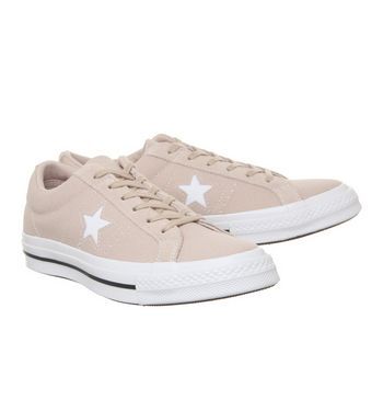 Austere April continues with the Friendly Frugaleers! Join us as we discuss our direct debits, prattle about penny pinching and possibly babble about Brexit...