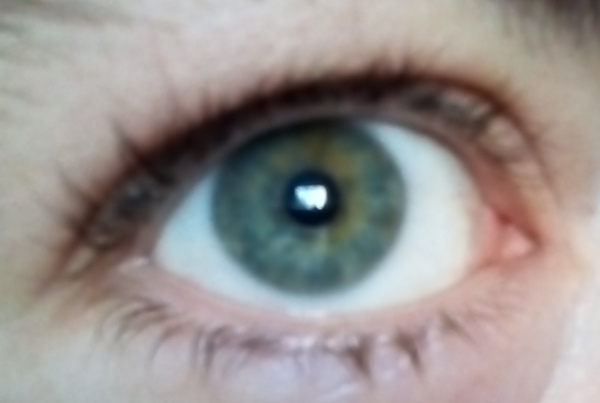 I want to ask "what colour are these eyes?"