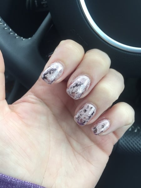 To think long painted nails look unattractive