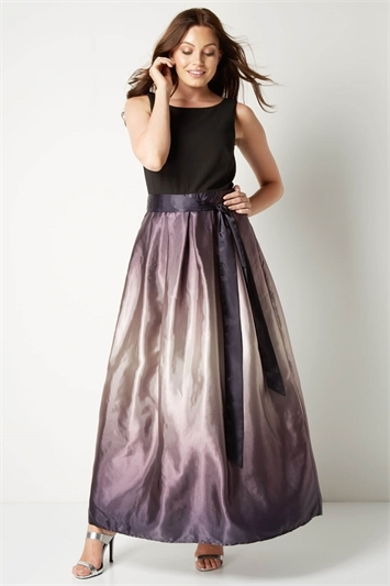 Most flattering Capri trousers ......thought I would share