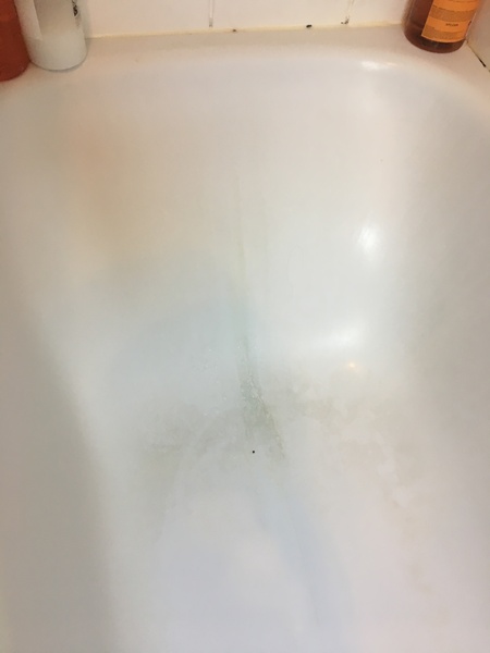 Removing bath stain