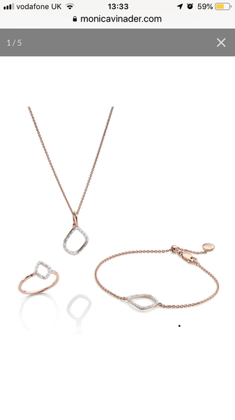 Gold necklace/pendant