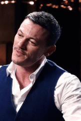 Can we have a thread of phwoar?!