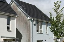 New Barratt homes covered in 'black mould'?