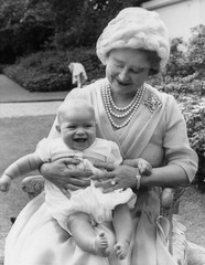 Royal style & gossip: hairbands and birth plans