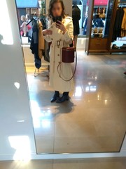 Les Parisiennes des Mamansnet: See life in pink, but do not wear it!