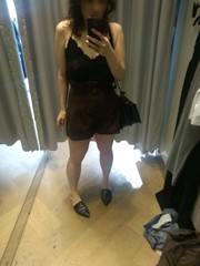 Les Parisiennes des Mamansnet: See life in pink, but do not wear it!