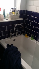 Show me your teeny tiny bathrooms!