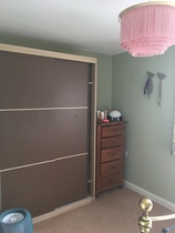 Vintage bedroom, what changes do I need to pull it together?