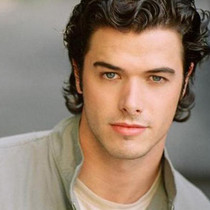 Can we have a thread of phwoar?!