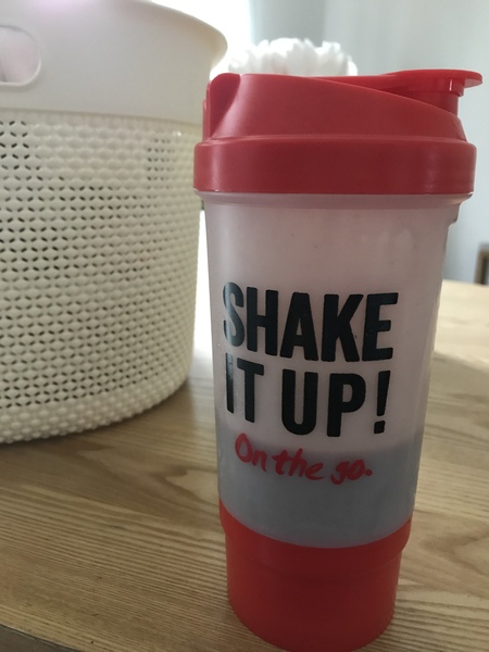 Cannot find even 1% motivation to lose weight but need to