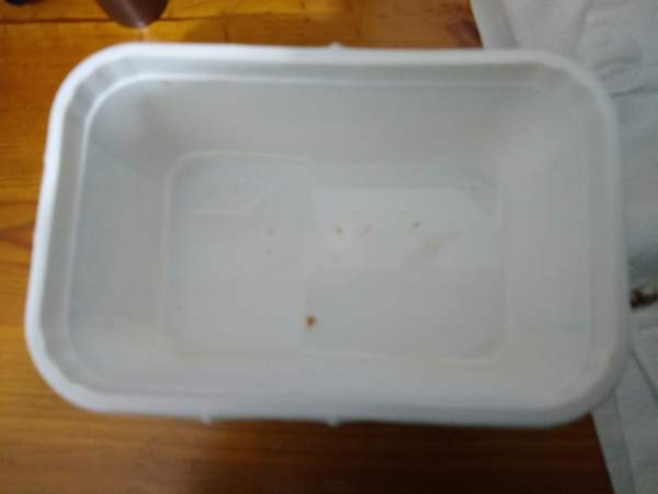 ****Klaxon**** DH's Earwax.  With Pics!