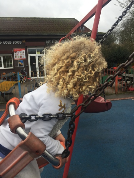 Can anyone recommend something to tame DD's wild hair