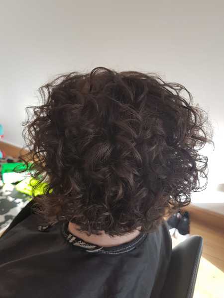 A question about cutting curly hair