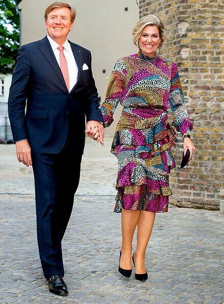 Royal style & gossip: down with fleeces and double-breasted suits!