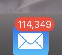 To have 4978 unread emails?