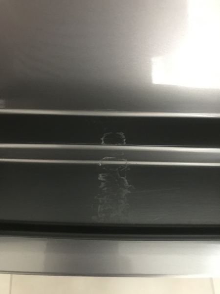 Water marks on fridge